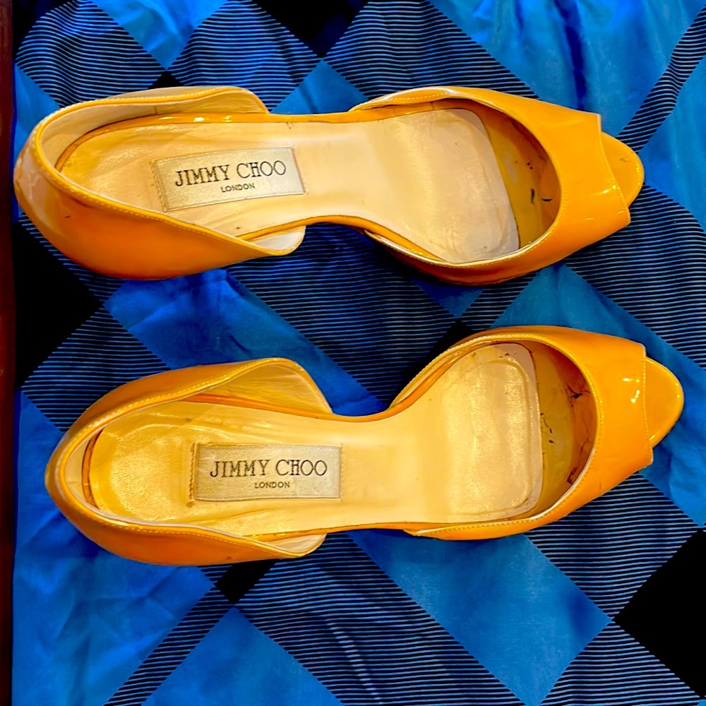 Vintage Jimmy Choo 38 1/2 mid-rise heel